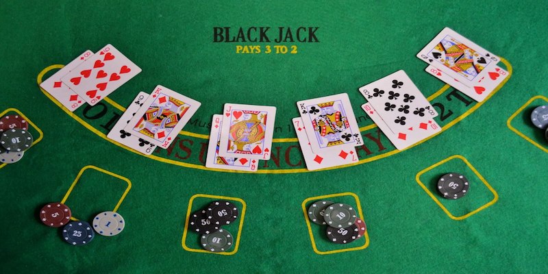 BLACKJACK 33WIN Sở hữu quy tắc tính điểm đơn giản 